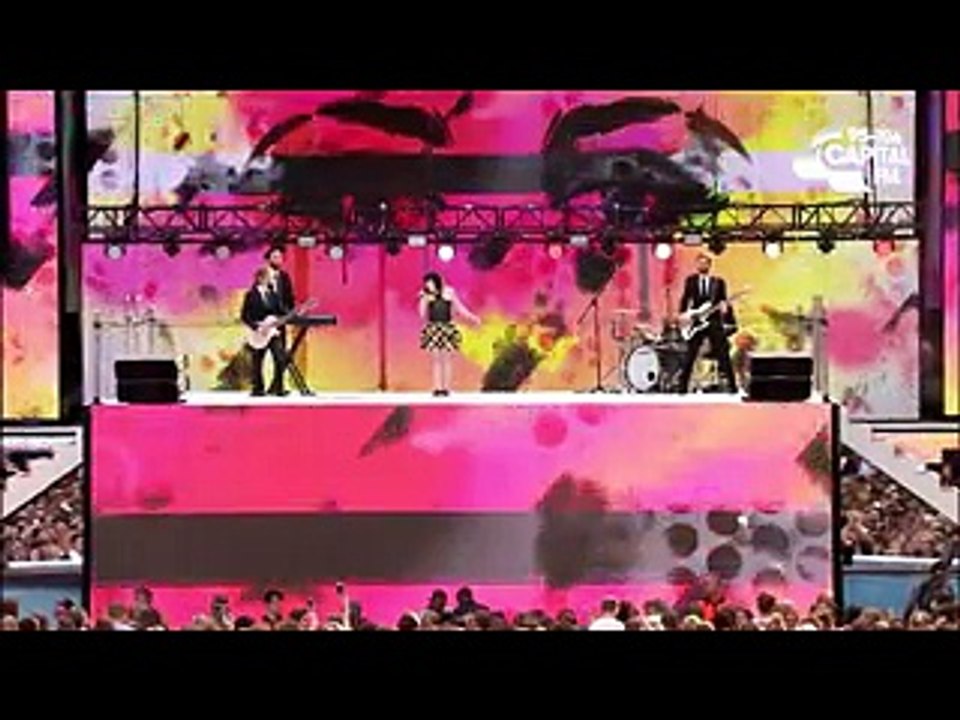 Carly Rae Jepsen - 'I Really Like You' (Summertime Ball 2015)