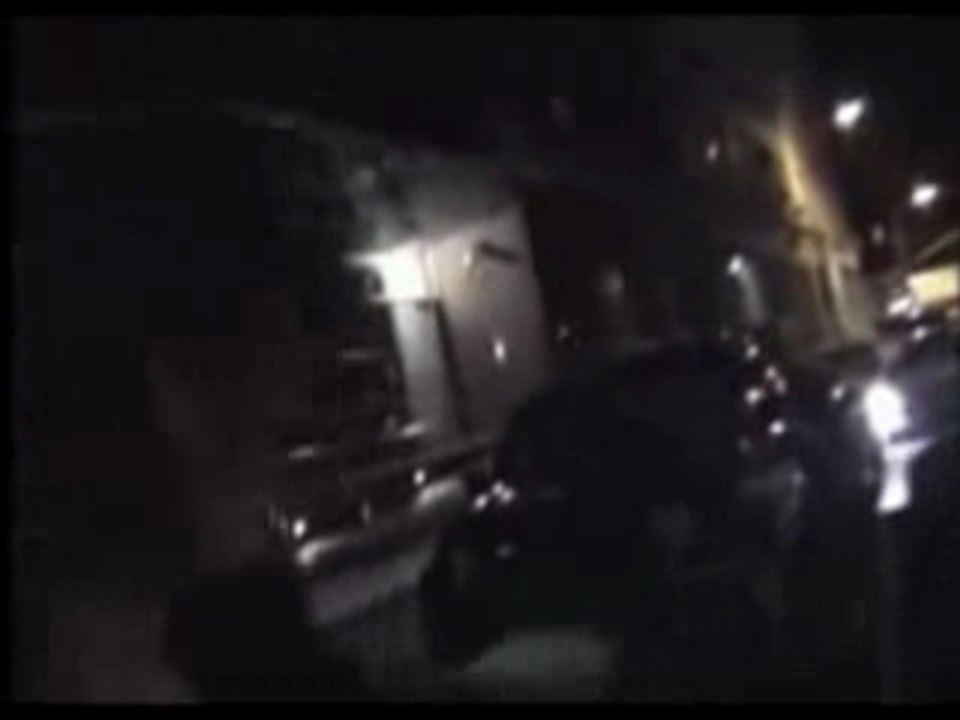 Hizumi speaks English