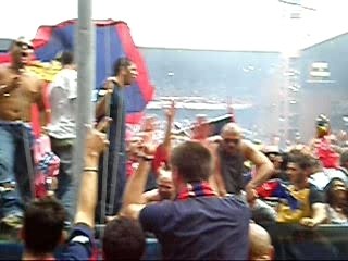 Chi non salta bluciercato è