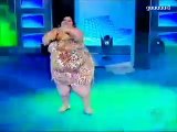 fat girl dance very very very Funyyy