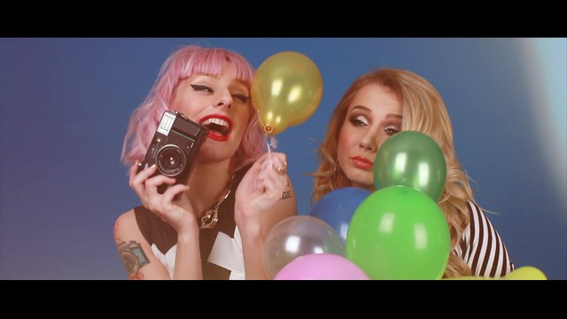 Blaxy Girls - Leaga-ma la ochi (Official Music Video)