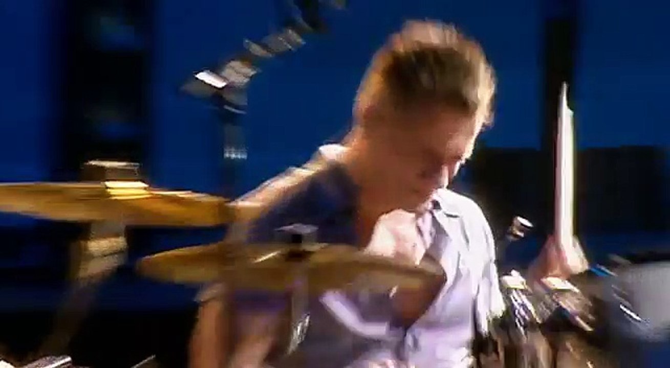 U2 Go Home DVD Live Slane Castle 2001 (Full Concert) 7