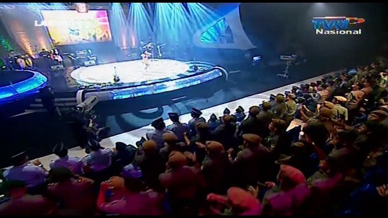 PUPUT PEI [Rempong Deh Kamu] Live Kamera Ria TVRI (19-03-2013)