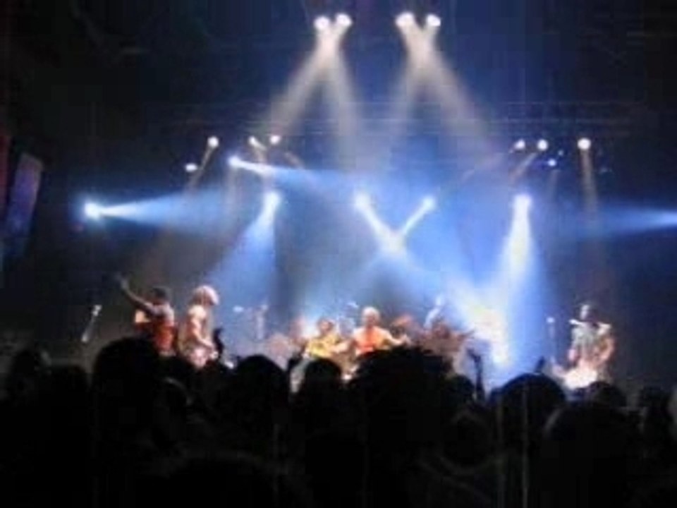 2004 paris bataclan mamady keita live