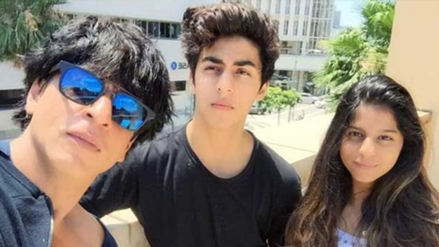 Shah Rukh Khan REVEALS Aryan Khan and Suhana Khan's DEBUT!