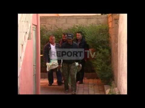 Report TV - Vlorë, gjendet një 30-vjeçar i pajetë, u hodh nga pallati