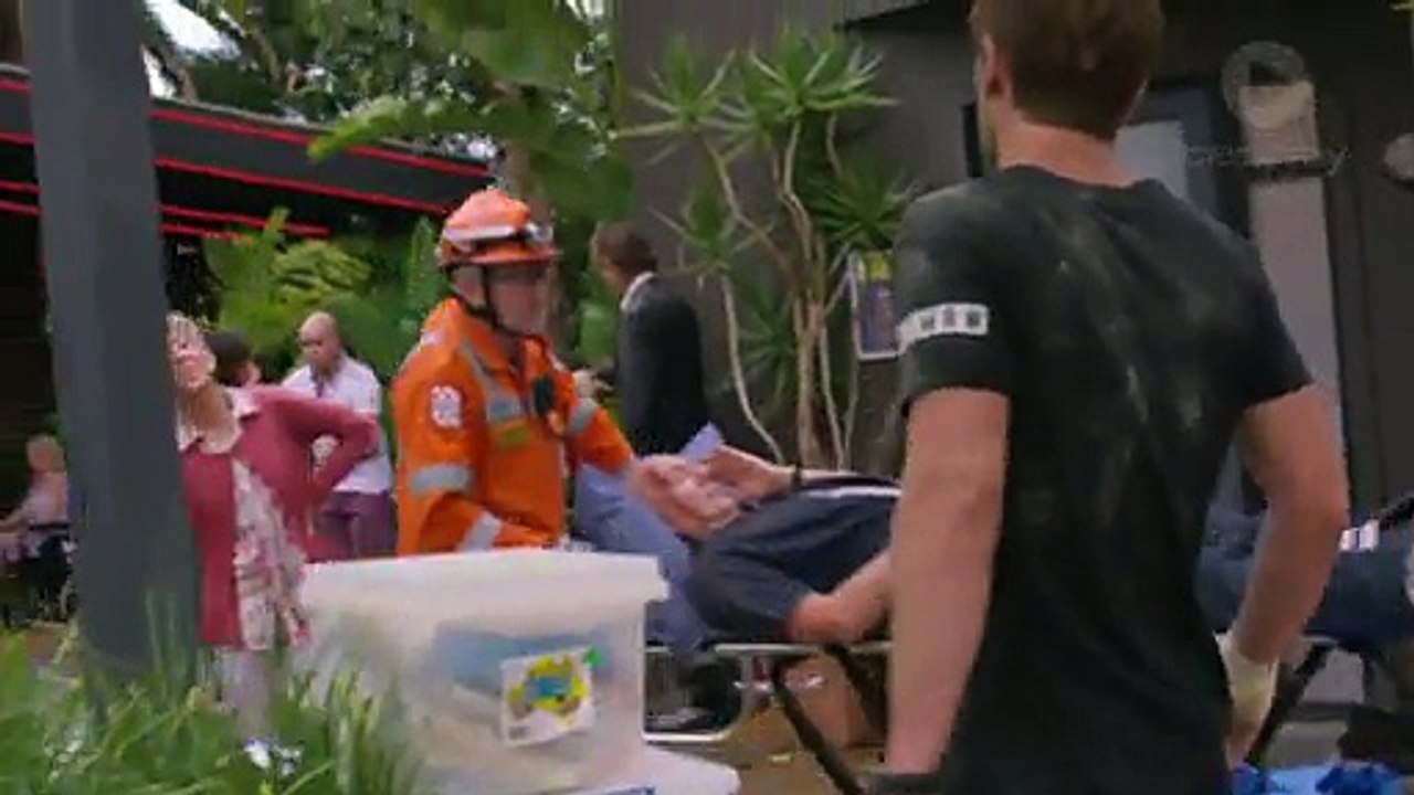 Neighbours | e 7338 | 6th April 2016 (HD)