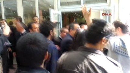 Eskişehir Anadolu Üniversitesi'nde Afiş Gerginliği-1