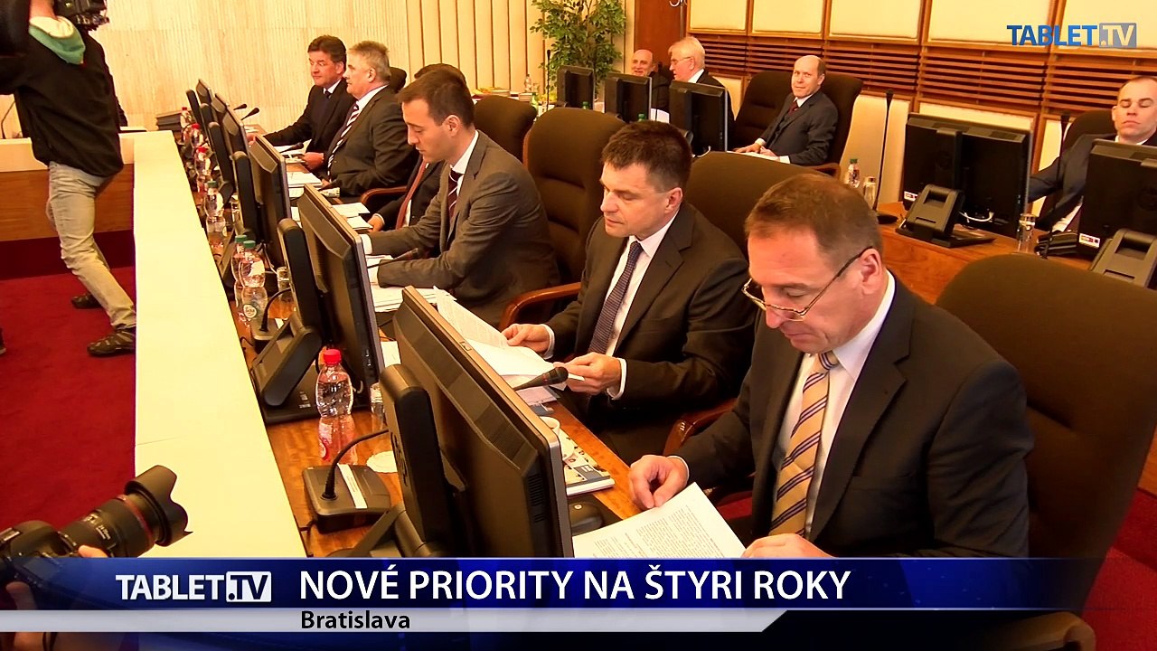 Ministri odovzdali premiérovi návrhy programového vyhlásenia vlády