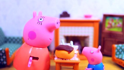 PIG GEORGE DA FAMILIA PEPPA PIG COMEU TODO O BOLO DE CENOURA E TEVE DOR DE BARRIGA!!! EM PORTUGUES