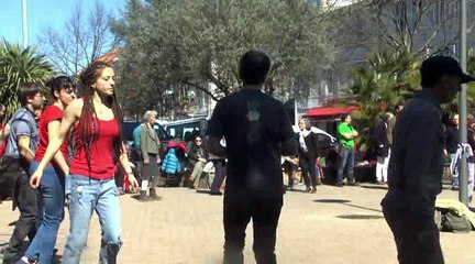 2 AVRIL 2016 - CE SAMEDI AU FOIRAIL - PAU -  FIN DE LA MATINÉE AVEC LES MENESTRERS GASCONS ET LES DANSEURS DE ZARAGOZA ET DE SABINANIGO.