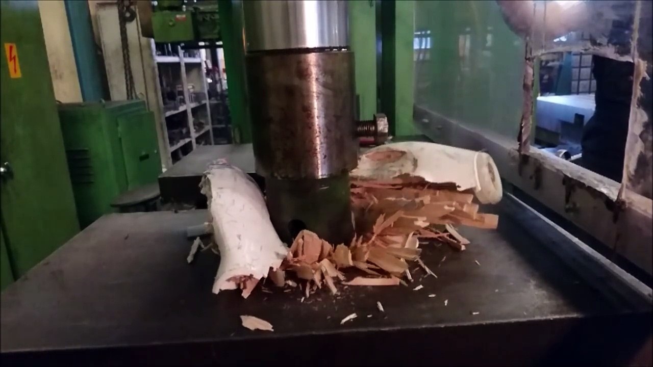 What Happens When You Try To Crush A Bowling Ball Using A Hydraulic Press