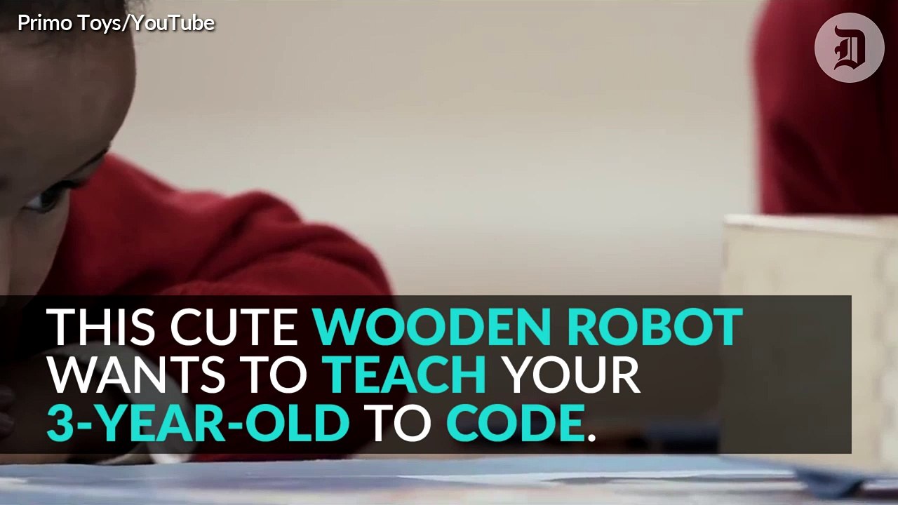 This cute robot teaches kids to code without screens