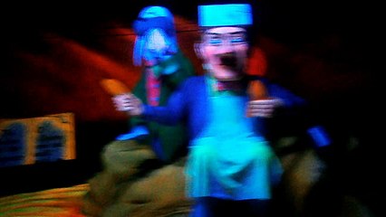 Alice In Wonderland Ride In Nickelodeon Land Blackpool