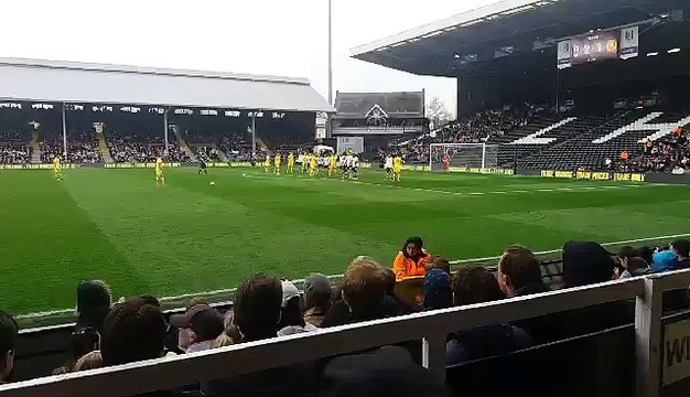 Fulham v MK Dons (2-1)- lost free kick 02-04-2016(Amateur camera telephone) HD