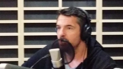 Arnaud Ducret : le succès de Parents mode d'emploi c'est la qualité des gags