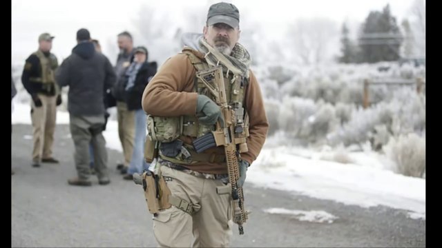 Pacific Patriot Network Shows up to Malheur Refuge with 12 trucks of Armed Men