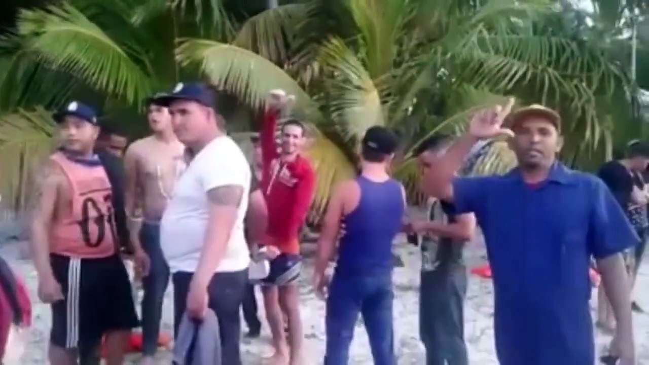 Habla uno de los policías balseros cubanos