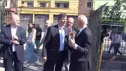 Empresário empresta prédio para Prefeitura de São Paulo abrir haitianos - Repórter São Paulo