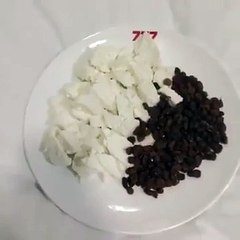 Aryana Sayeed Eating Kishmish Paneer