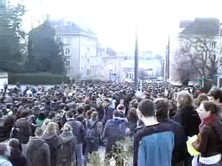Caen CPE, manif et évacuation de la gare le 6 avril 2006