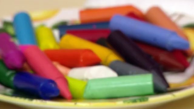 Яркая толстовка от Ольги Никишичевой