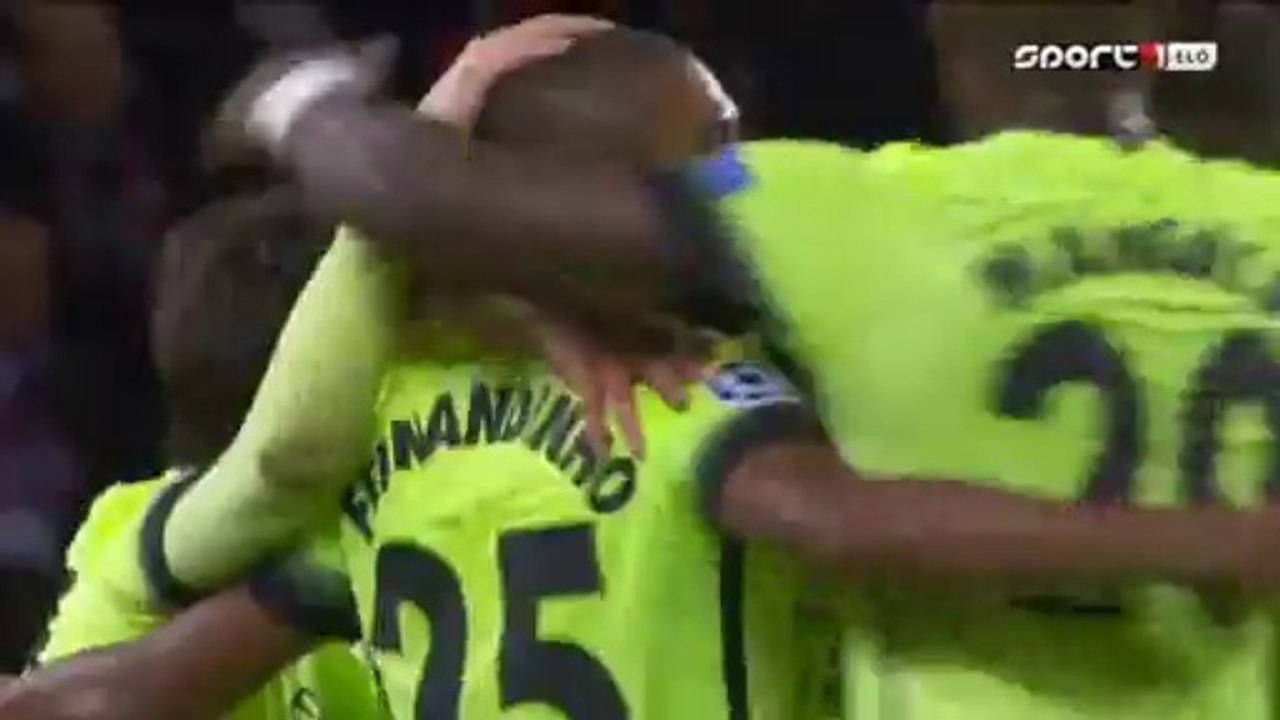 Fernandinho Goal HD - PSG 2-2 Manchester City - 06-04-2016 -