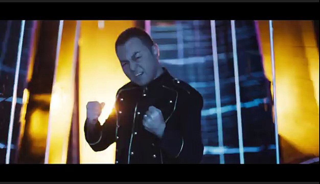 Hande Yener Ft. Serdar Ortaç - İki Deli