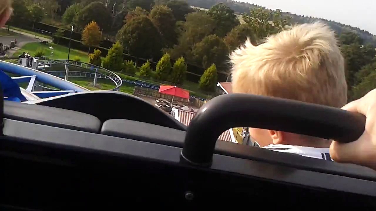 Cobra roller coaster Paultons park peppa pig world