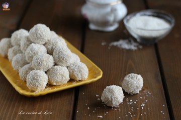 Palline di cocco con ricotta e caffè