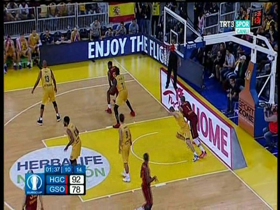 Canaria-Galatasaray maçının uzatma anları ve maç sonu