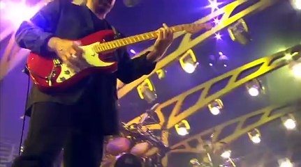 genesis - 2007 turn it on again live concert cinema show 14
