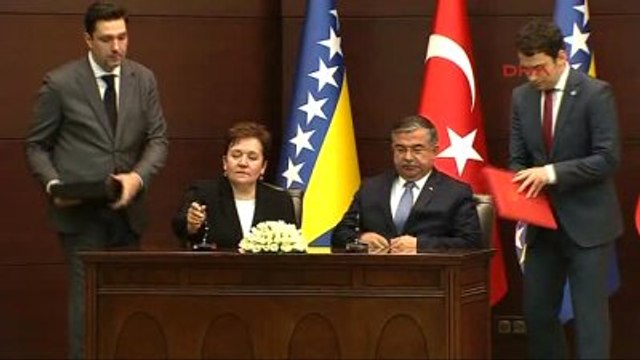 Davutoğlu: Dokunulmazlık Konusunda Süreci Derhal Başlatma Talimatını Arkadaşlara Verdim