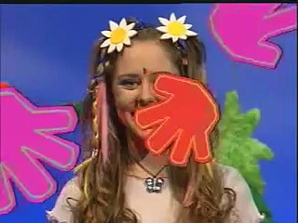 Hi-5 Charli Balloon Bouncing