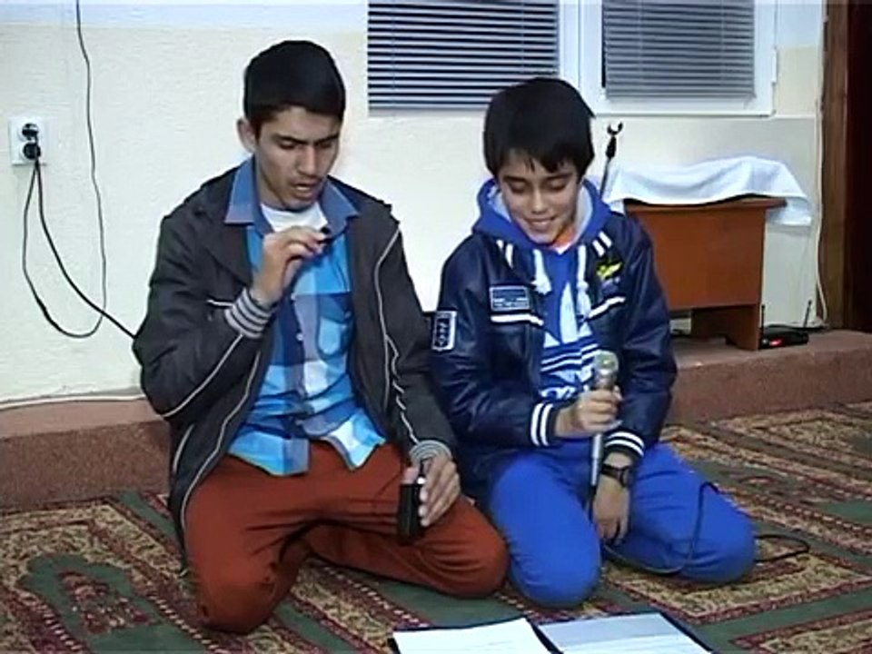 Egzon Ibrahimi -Ezani i Akshamit dhe ilahi nga Vllëzërit ISLAMI - Ja Nebi Selam Alejke