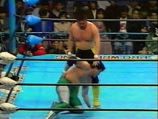 Mitsuharu Misawa vs Toshiaki Kawada 27/03/93