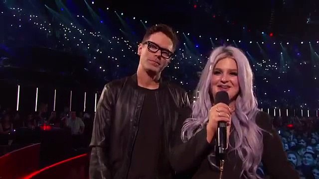 Demi Lovato & Brad Paisley - Stone Cold (Live At The 2016 iHeartRadio Music Awards)