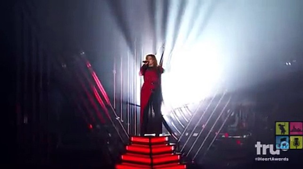 Meghan Trainor Performs ''NO'' - Live On iHeartRadio Music Awards 2016