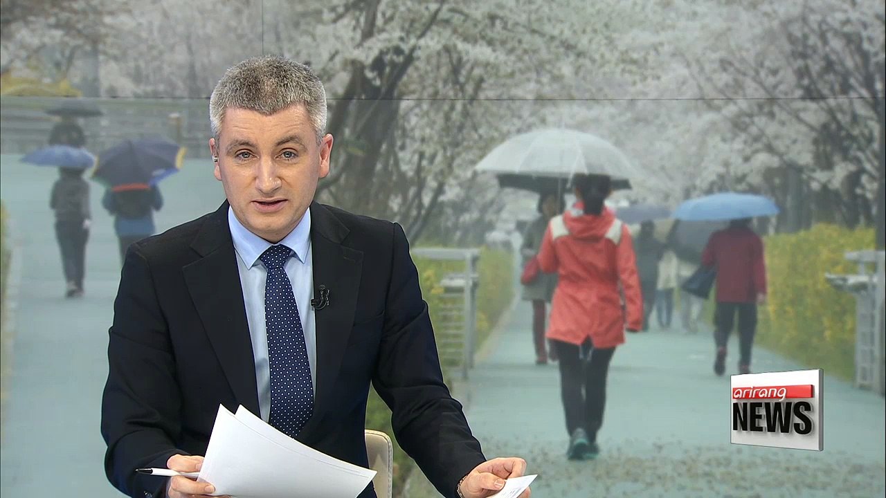 Morning rain gives way to clear skies this afternoon