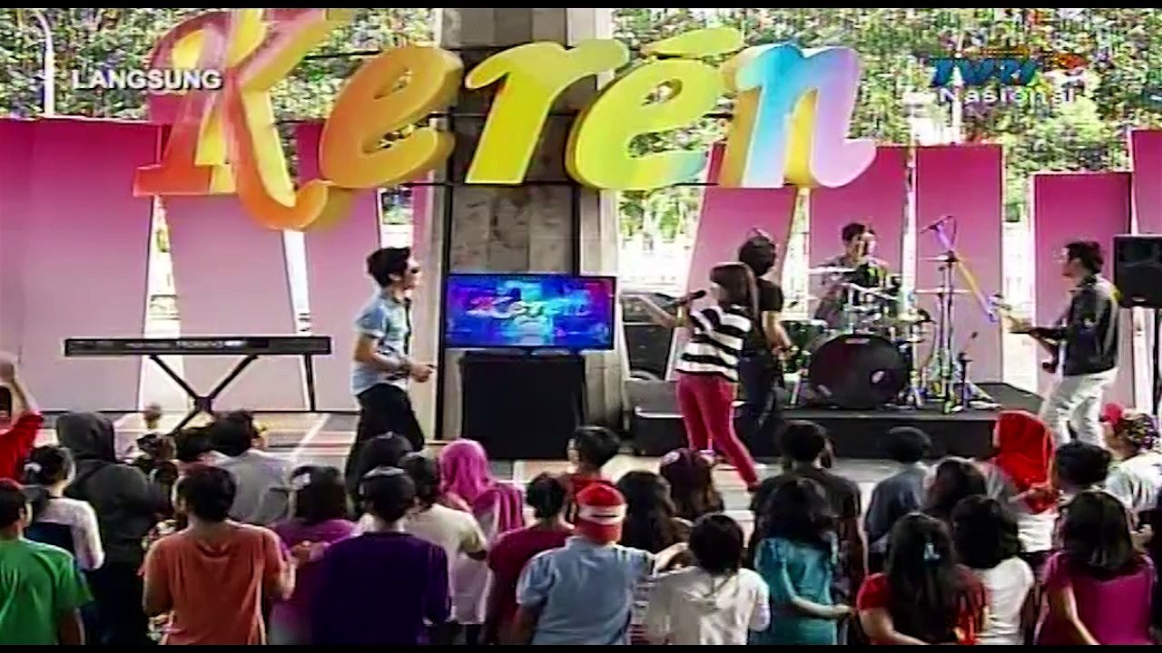 SALEENA BAND Feat SHASA [Jangan Pernah Berubah] Live Keren TVRI (21-06-2013)