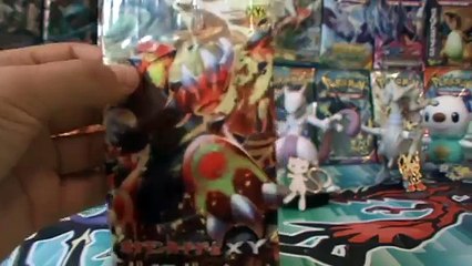 Pokemon: Opening A Pack Of Primal Clash In Japanese!