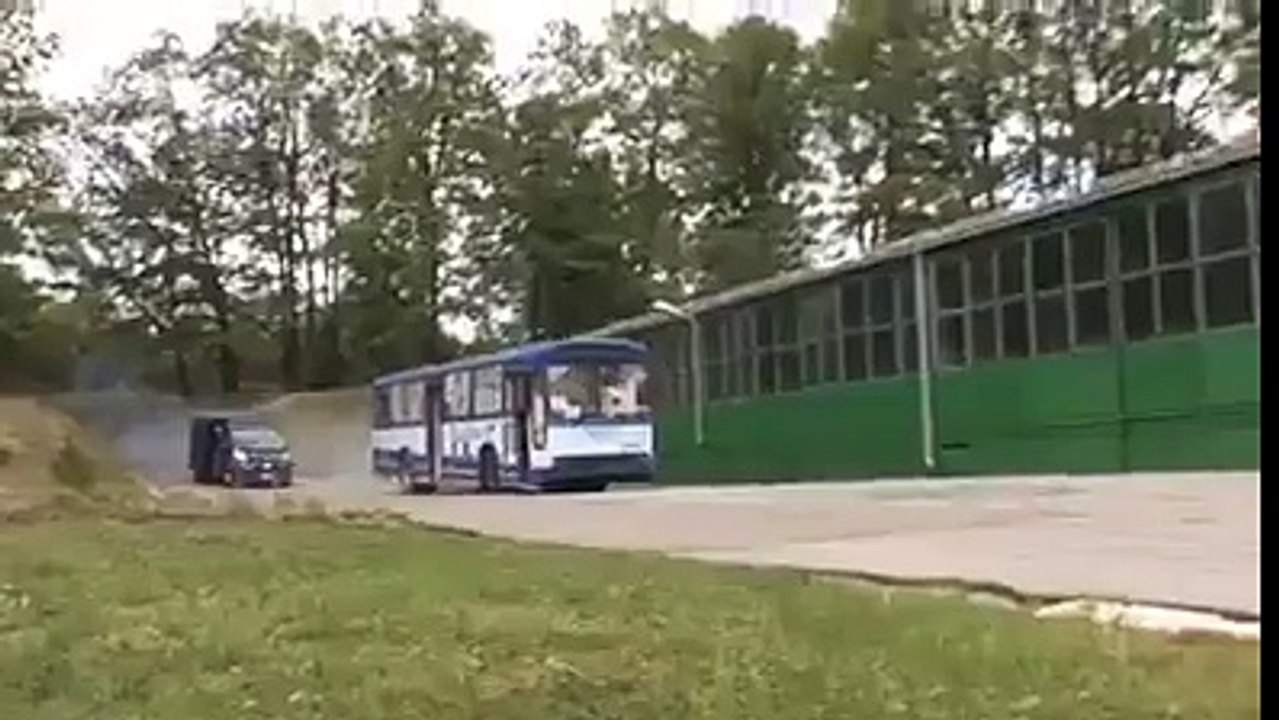 Counter-terrorist takeover tactics by Serbian Special Forces