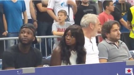 Kulakları Sağır Eden Tezahürat Karşısında Neye Uğradığını Şaşırdı