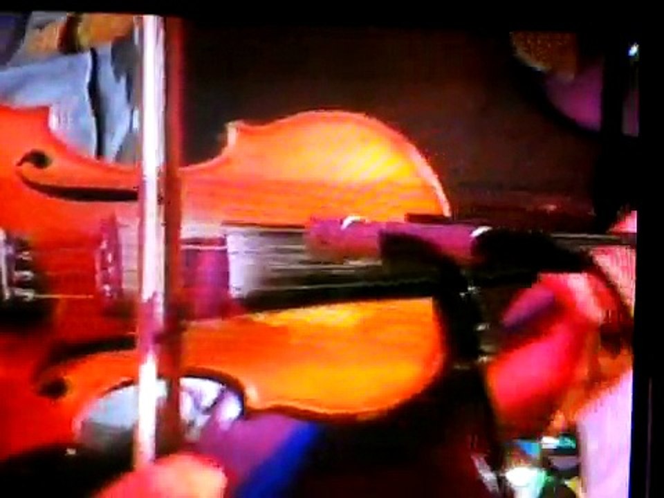 PAQUITA LA DEL BARRIO CON EL MARIACHI LATINO DE LOS ANGELES 3