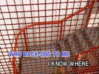 Girl On The Bus - Video Karaoke (Rich) - Minus One