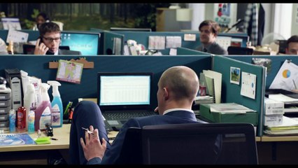 Trailer de David Brent : Life on The Road avec Ricky Gervais (VO)