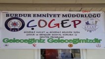 Burdur'da Şehit Polis Adına Kütüphane Açıldı
