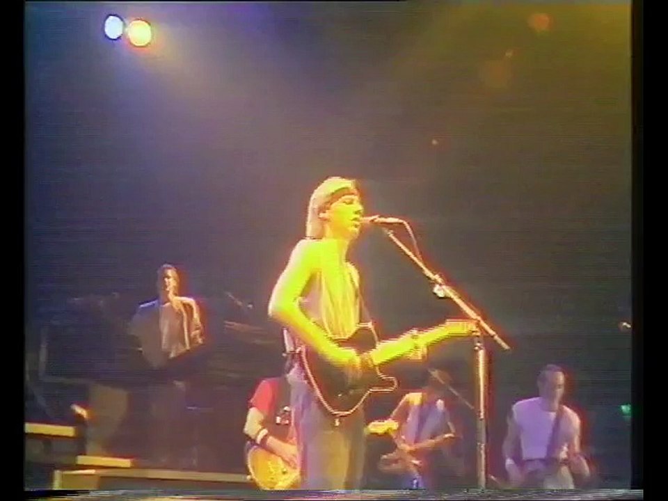Dire Straits - 08 - Solid Rock (with Nils Lofgren) - Live at Wembley London 10.07.1985