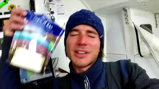 Glisse sous spi avec 25 noeuds de vent !