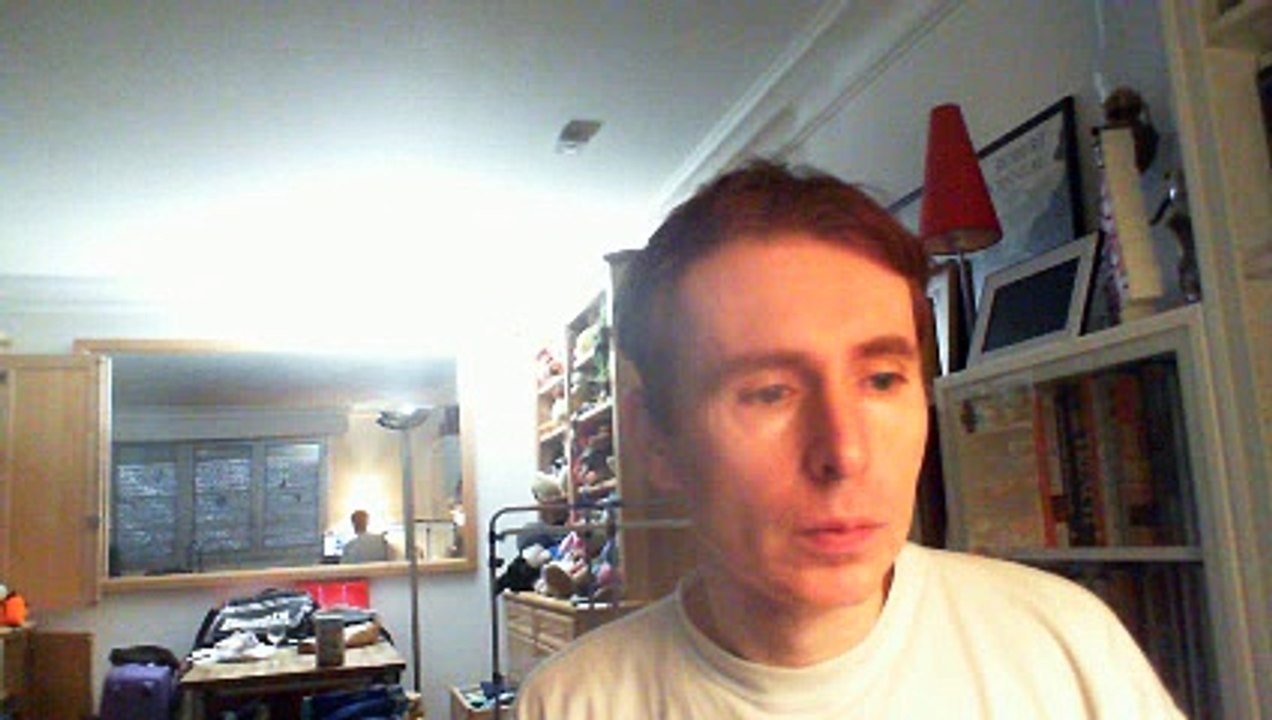 Wiwi égratigne "amis faisons du sport" de Chantal Goya